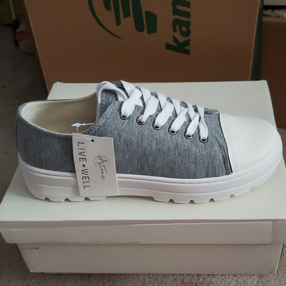 Active Live Well Women's Gray and White Sneakers